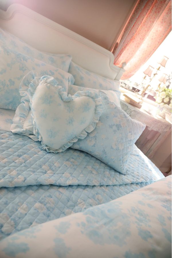 Ruffle Heart Pillow - BLUEBELL Sale - Image 4