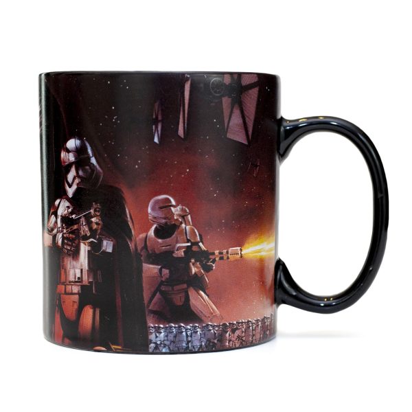 Star Wars: The Force Awakens Wrap Around Scene 20 Oz Ceramic Mug Online Hot Sale