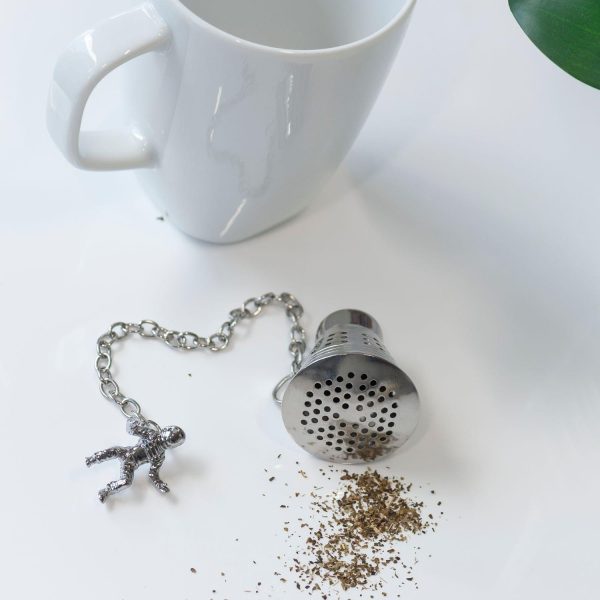 Space Capsule w Astronaut Stainless Steel Tea Infuser For Sale - Image 5