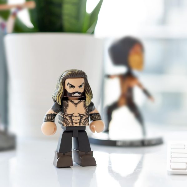 Justice League Arthur Curry Aquaman (Toynk Exclusive) 4  Vinimate Vinyl Figure Discount - Image 5